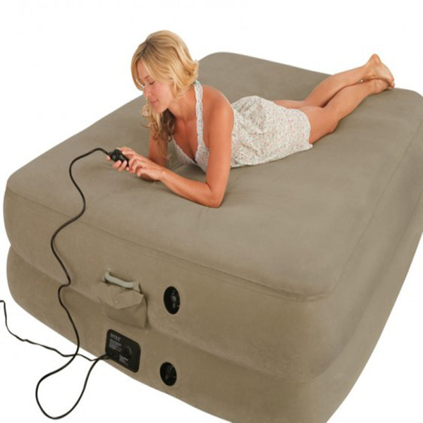 Надувная кровать Intex 66956 (С насосом) в Великом Новгороде